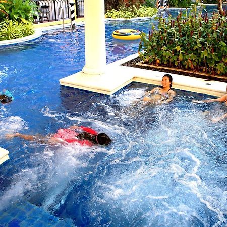 Venetian Poseidon Pool Hotel Csomtien-part Kültér fotó