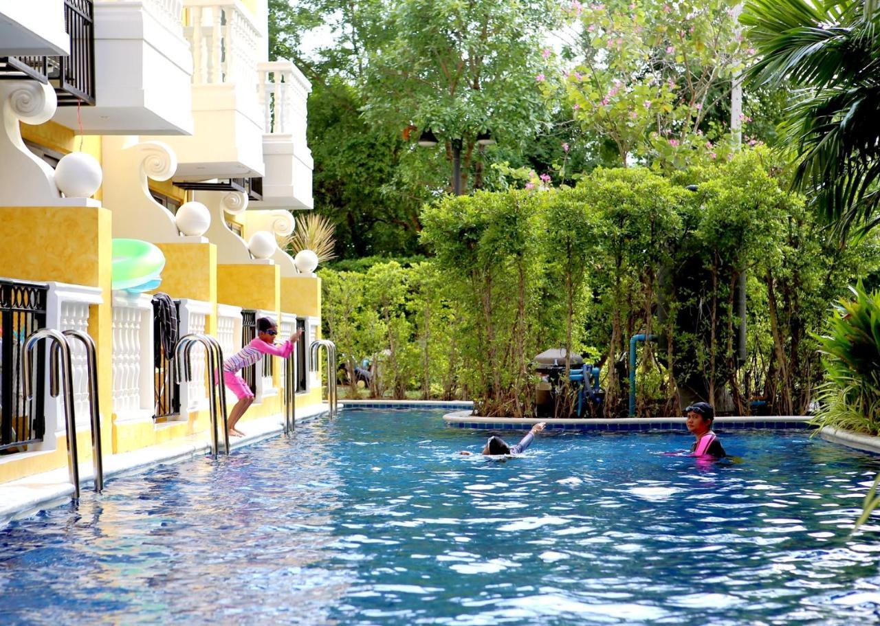 Venetian Poseidon Pool Hotel Csomtien-part Kültér fotó
